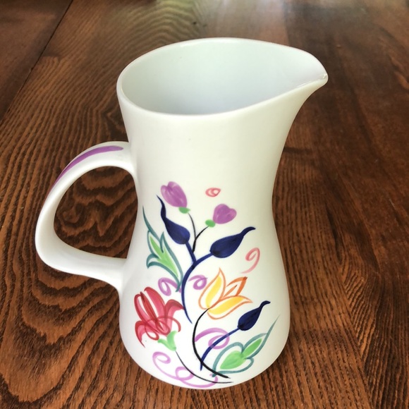 Poole Pottery Traditional Ware BN Floral pattern ~ Pitcher w Handle ~ vintage - Picture 3 of 6
